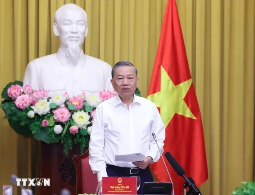 President sketches out future tasks of judicial reform committee